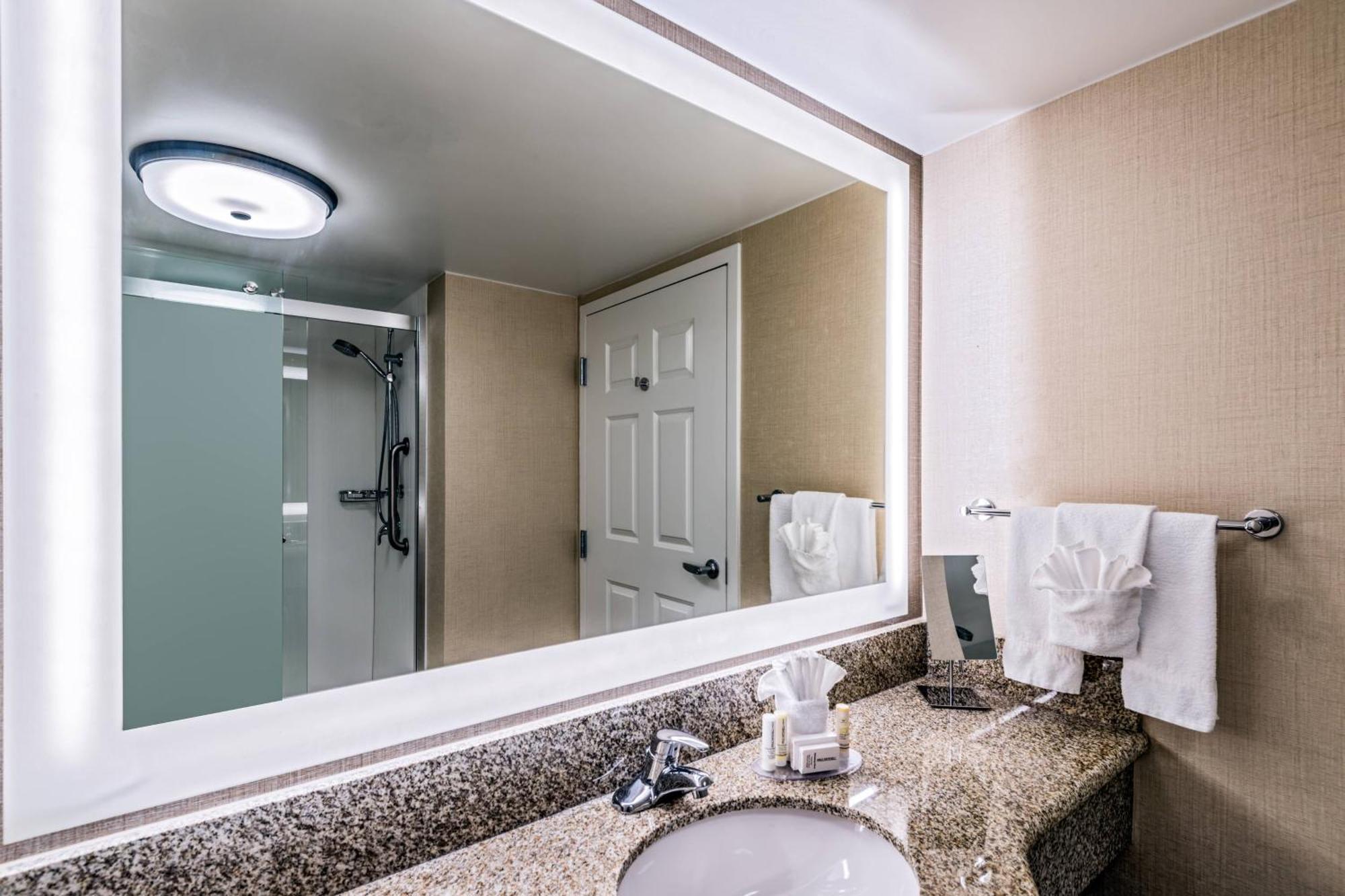 Courtyard By Marriott Charleston Historic District Otel Dış mekan fotoğraf