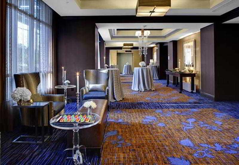 Courtyard By Marriott Charleston Historic District Otel Konforlar fotoğraf